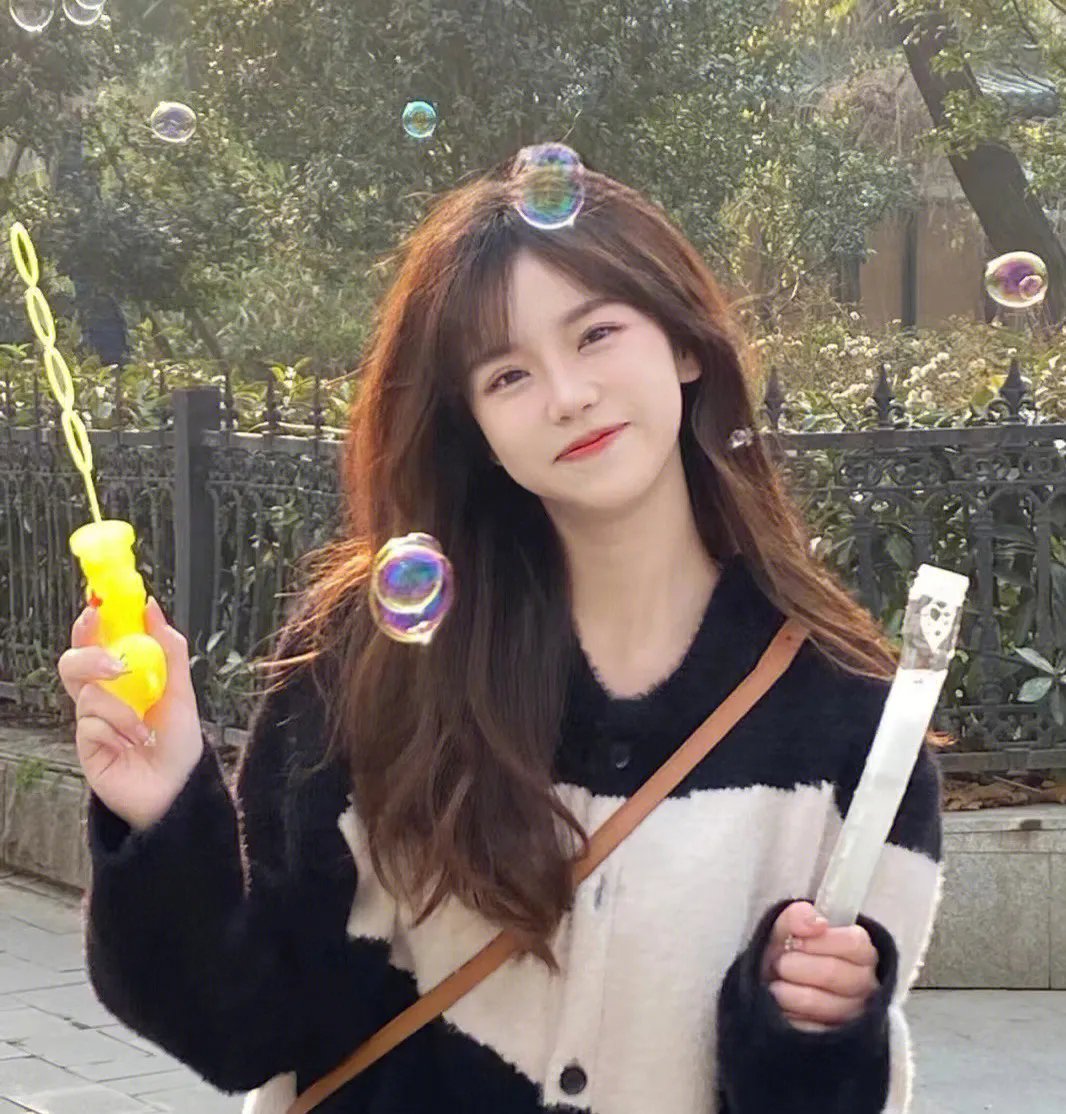 田间小路的花花公子